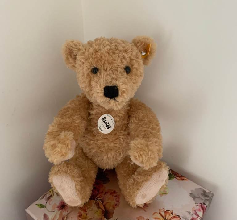 Steiff Teddy Bear - Classic Blond Mohair, Jointed,  Brand New