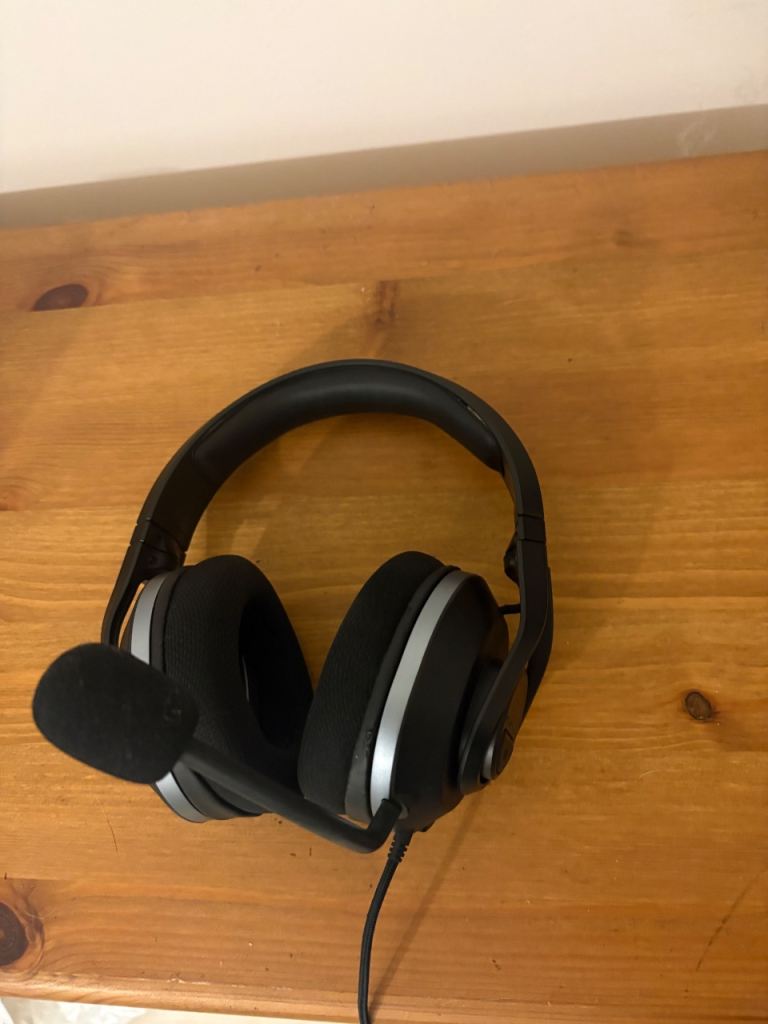 Turtle Beach Recon 500 Gaming Headset - Black, Good Condition