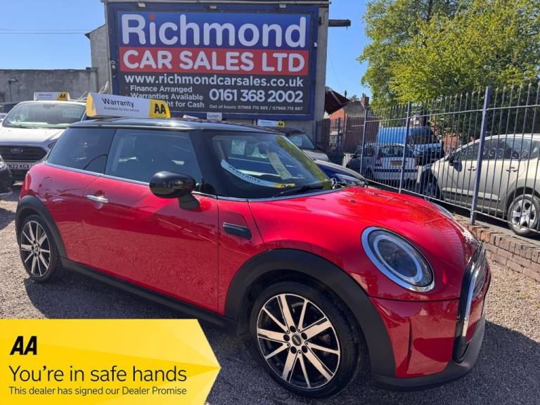 2022 MINI Hatch 1.5 Cooper Classic Hatchback 3dr Petrol Manual Euro 6 (s/s) (136 ps) Hatchback Pe...