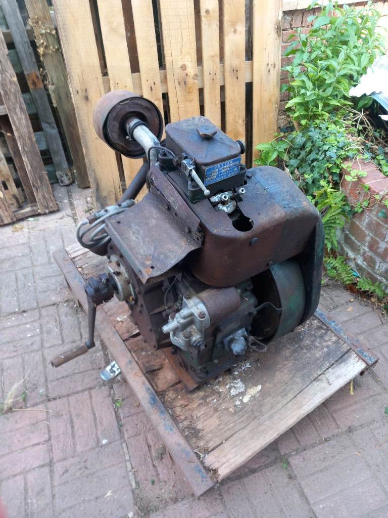 PETTER ENGINE
