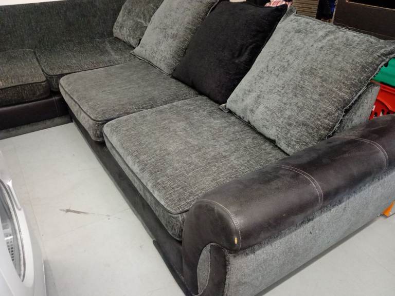 Large DFS Grey & Black Left Hand Corner Sofa 4 Seater L Shape Sofa