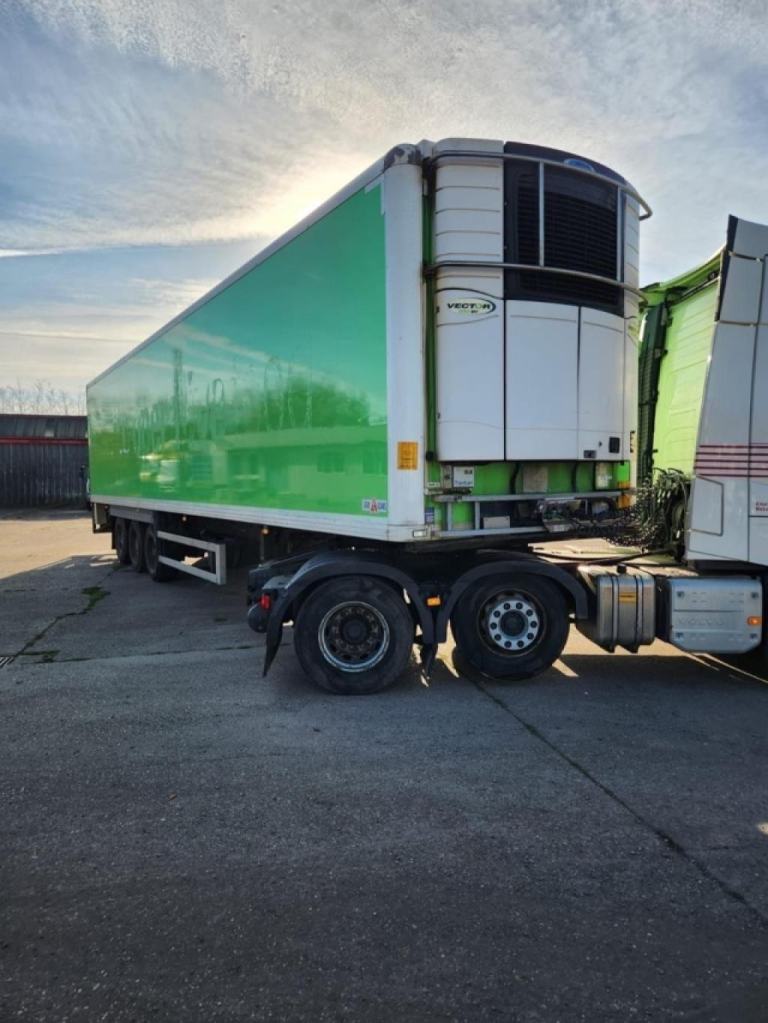 GRAY & ADAMS FRIDGE TRAILER 