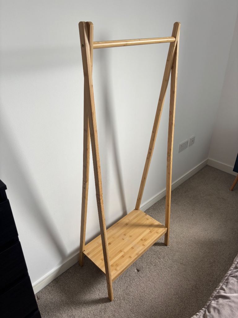 Wooden clothes rail