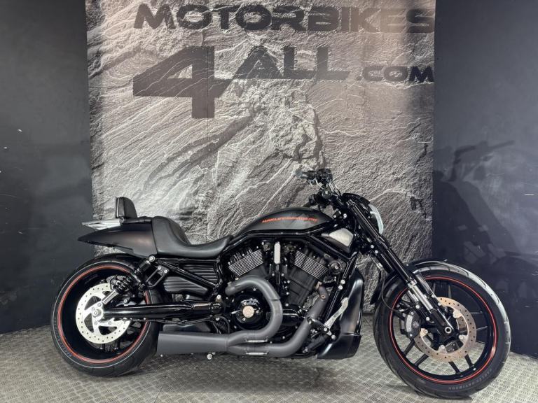 HARLEY DAVIDSON V ROD NIGHT ROD SPECIAL 2013 V-ROD