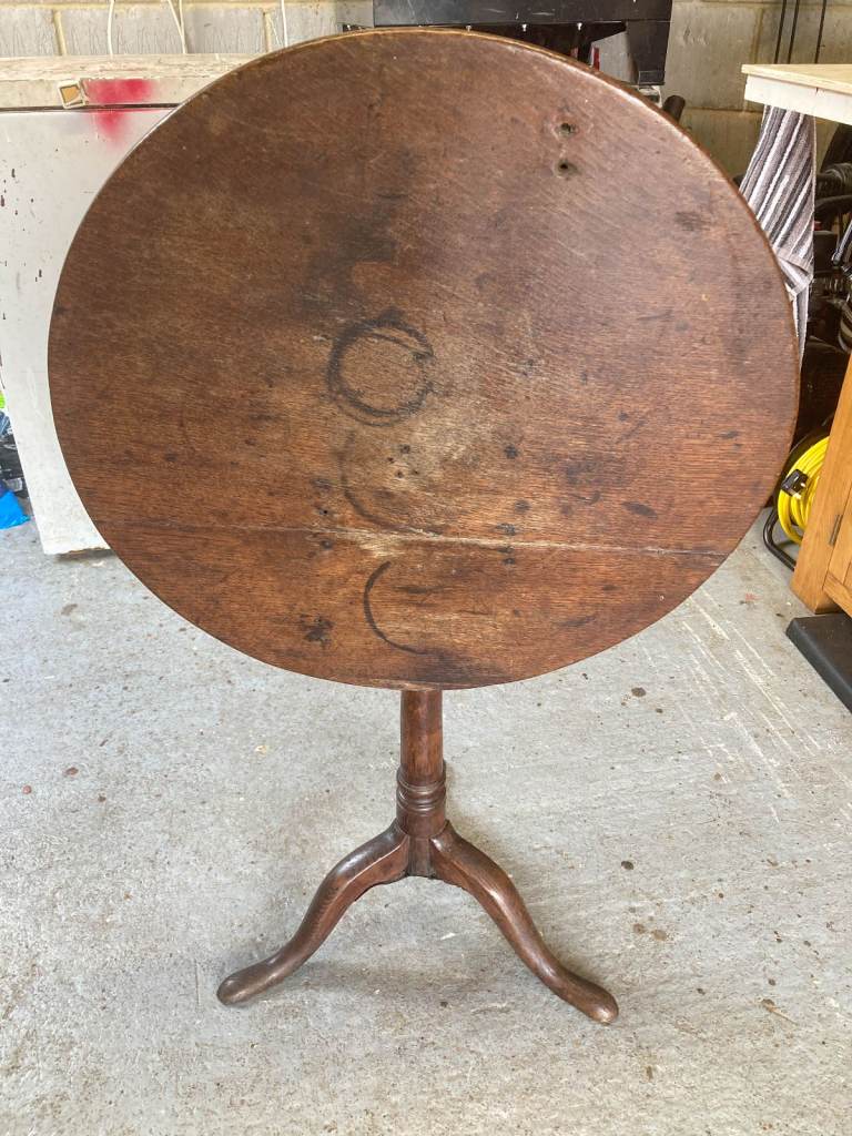 Antique tilting tripod table