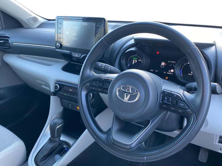 2022 Toyota Yaris 1.5 Hybrid Excel 5dr CVT Hatchback Hybrid Automatic
