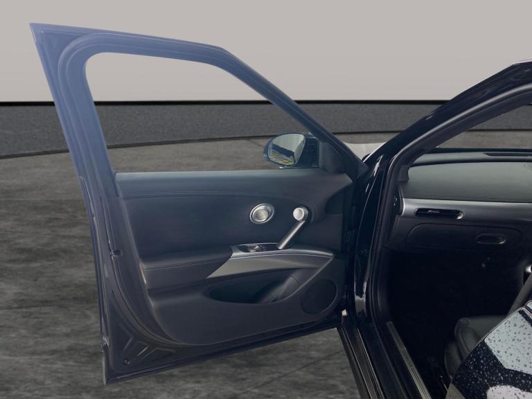 2022 Genesis GV60 77.4kWh Premium SUV 5dr Electric Auto (229 ps) - NAV - HEATED STEERING - BL Suv...