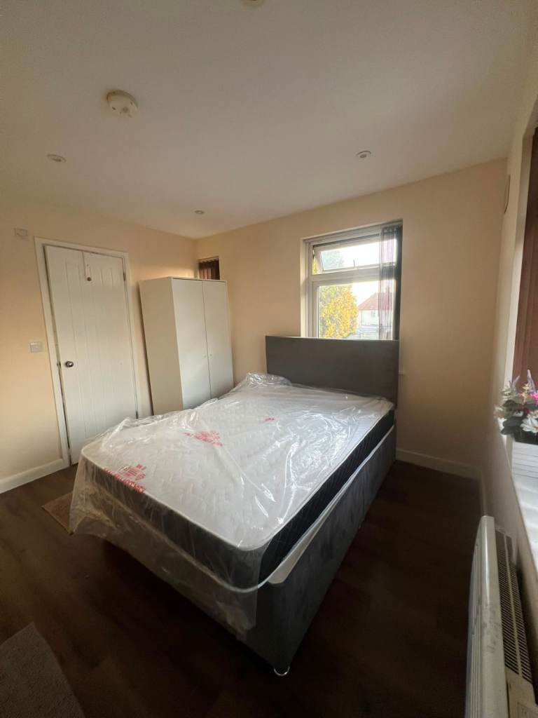 Studio for rent