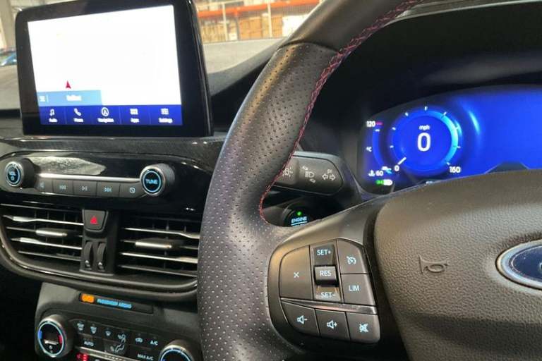 2022 Ford Kuga 2.0 EcoBlue mHEV ST-Line X Edition 5dr- Panoramic Sunroof Manual HATCHBACK Diesel ...