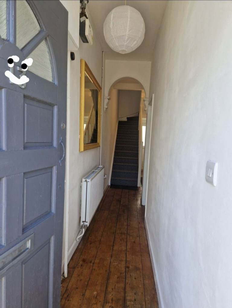 2 Double bedrooms available in shared property-St.Pauls