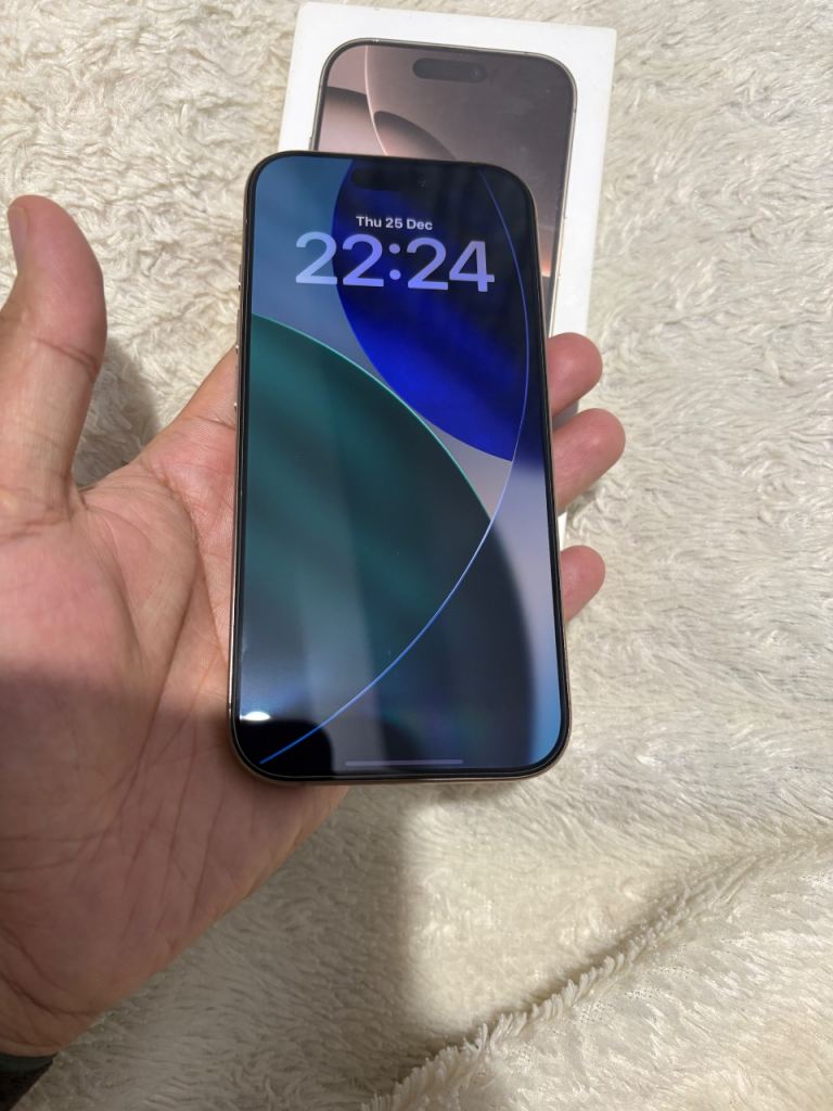 iPhone 16 Pro 256gb is in Excellent Condition 