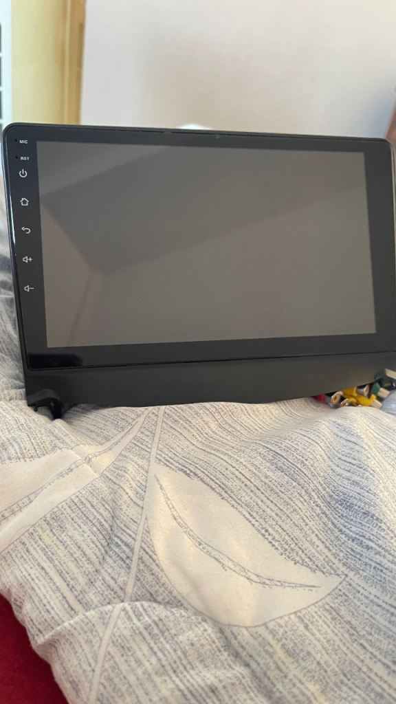 Apple play screen for Peugeot 207