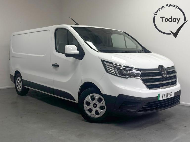 2025 Renault Trafic LL30 E-Tech Advance L2 H1 LWB 52kWh Auto Panel Van Electric Automatic
