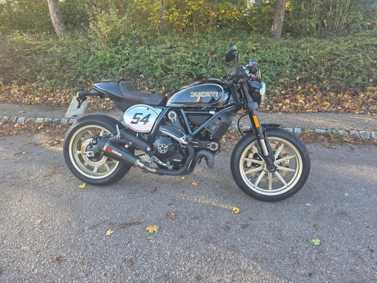 DUCATI SCRAMBLER 800 803 CAFE RACER EURO 4 2019 Petrol Manual in Black
