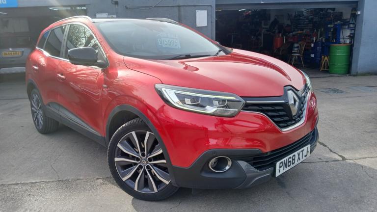2018 Renault Kadjar 1.3 TCE 160 SIGNATURE NAV 5DR 2018 68 REG 1 OWNER  HATCHBACK Petrol Manual