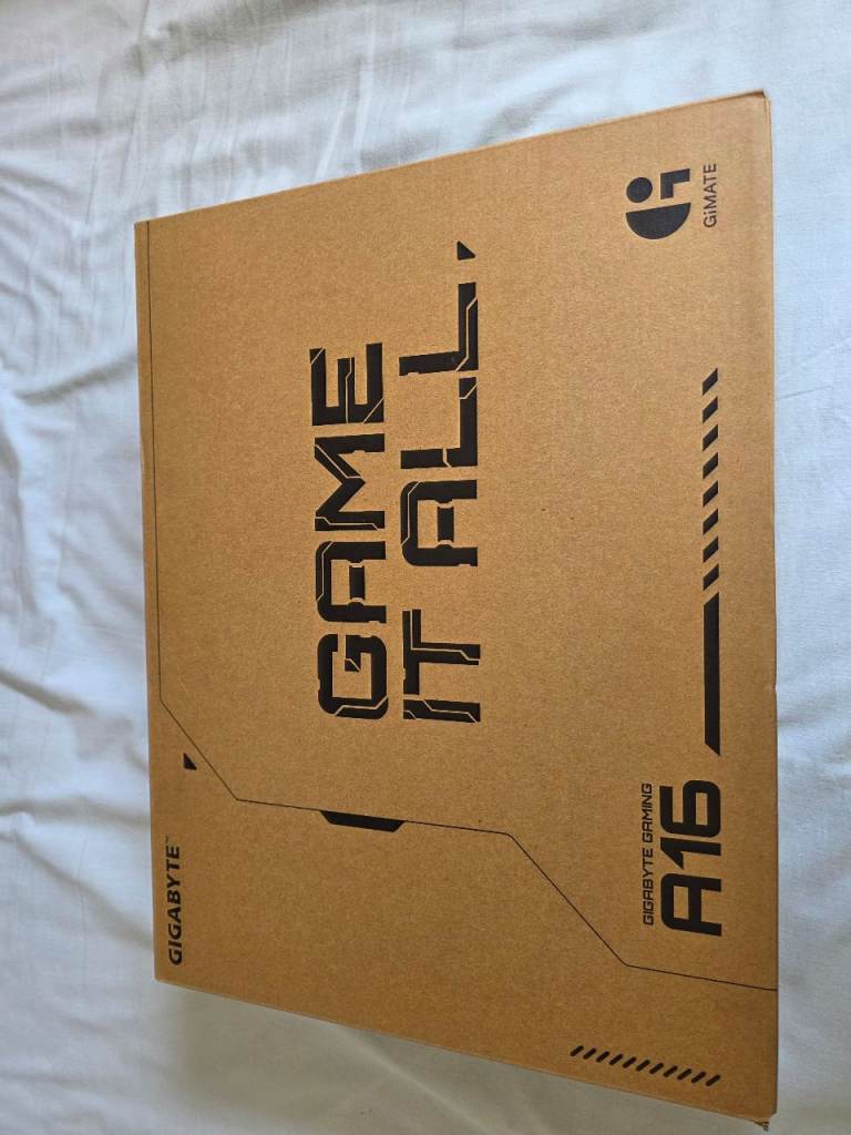 GIGABYTE Gaming A16 Laptop - New, Intel i7, RTX 4050, 1TB SSD