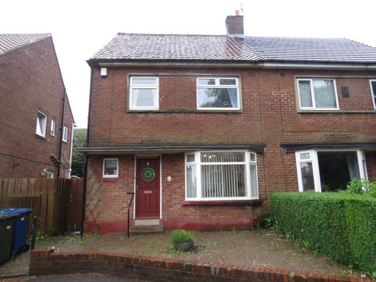 3 bedroom semi detached, Fenham Chase within Fenham, Newcastle Upon Tyne. NE4 9XR