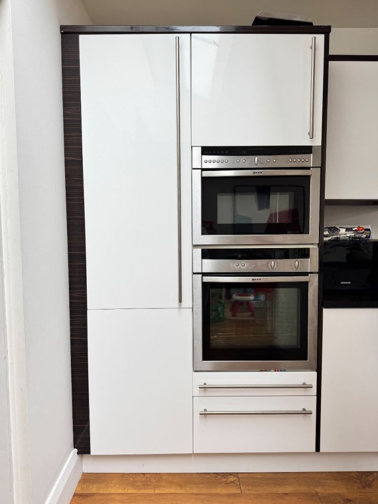 Kitchen Units with appliances- Good Condition