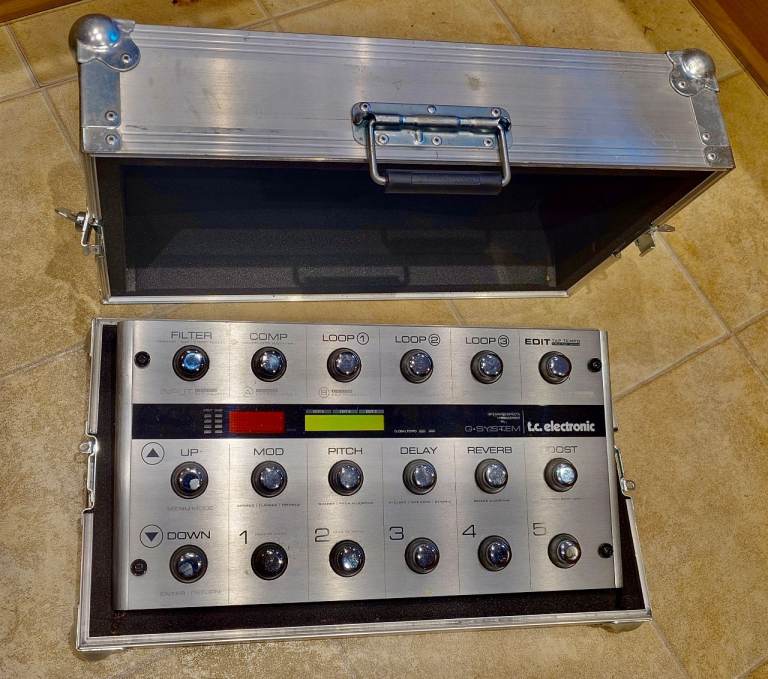 TC Electronics G-System in flight case - used