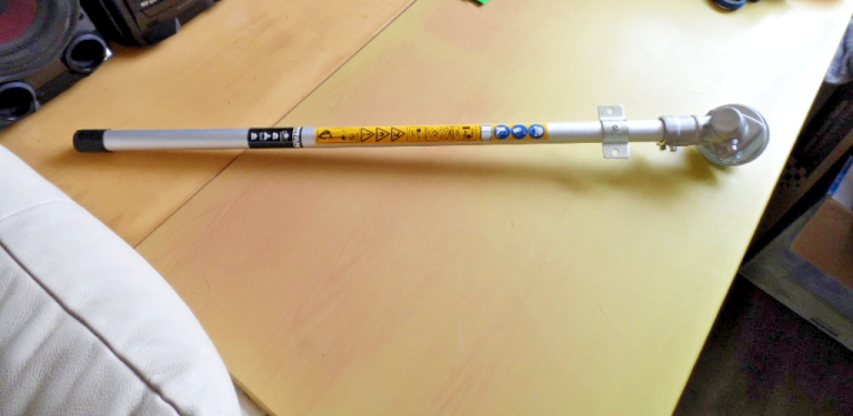 TITAN TT5MTP26-2 Petrol Strimmer Shaft - Brand New