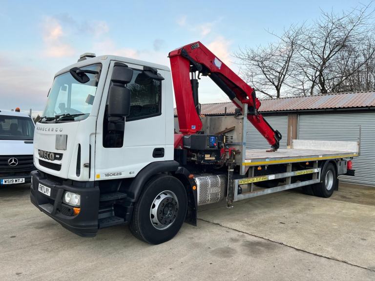 2017 Iveco Eurocargo 180-250 18 ton Hiab lorry hmf 1720 crane 