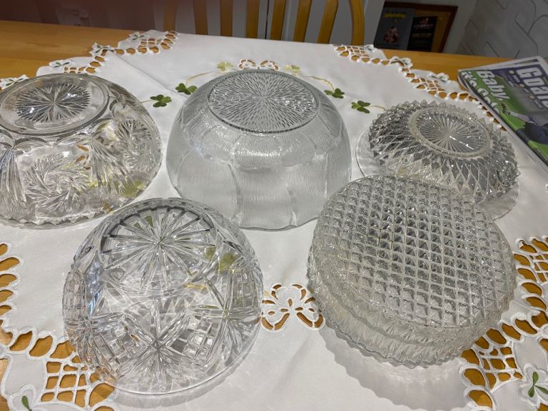 Crystal fruit bowls