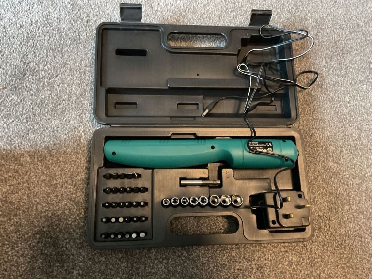 Cordless Screwdriver Set With Case , Charger & Bits 