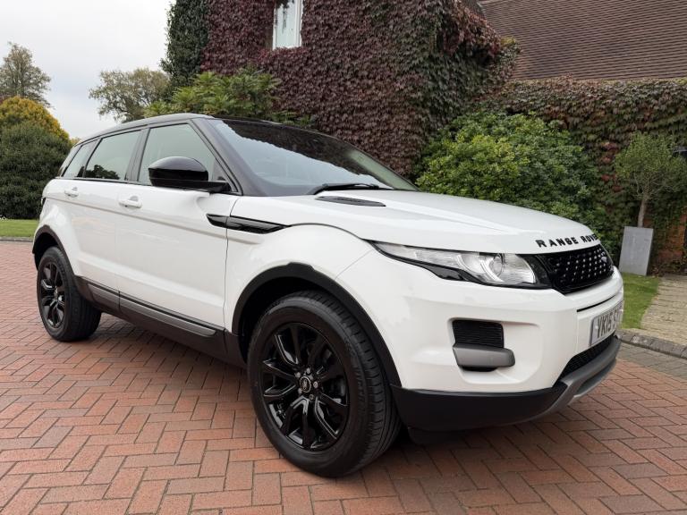 image for LAND ROVER RANGE ROVER EVOQUE 2.2 SD4 Pure 2015