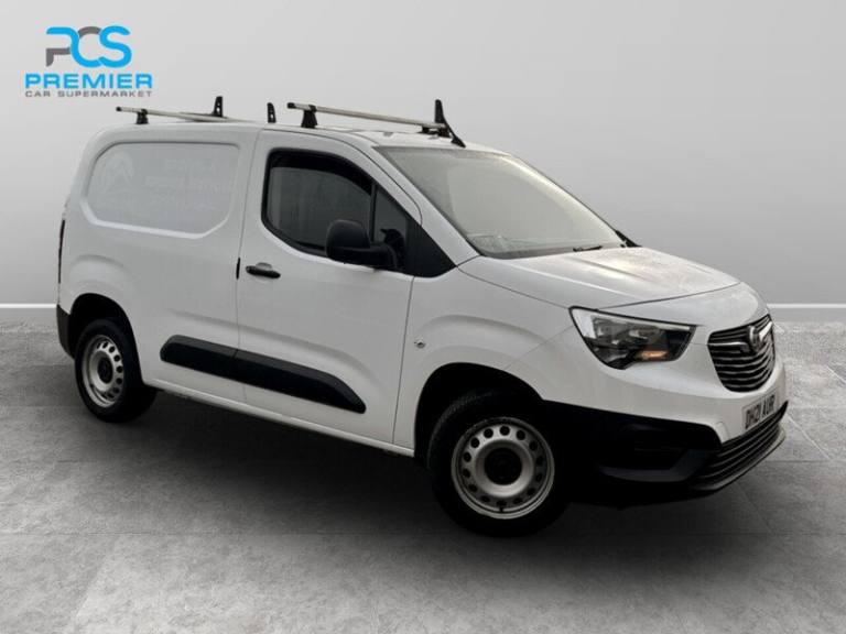 2021 Vauxhall Combo Turbo D 2300 Dynamic Panel Van Diesel Manual