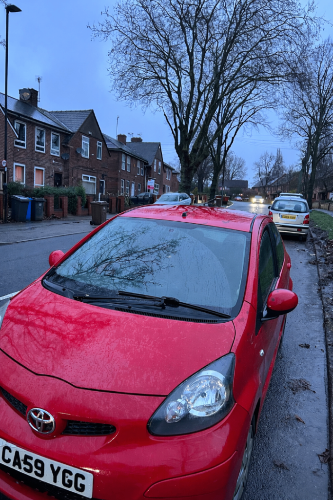 Toyota, AYGO, Hatchback, 2009, Manual, 998 (cc), 5 doors