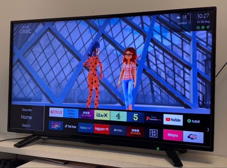 Toshiba 43” 4K Smart WiFi   Ultra Hd led tv   Excellent condition