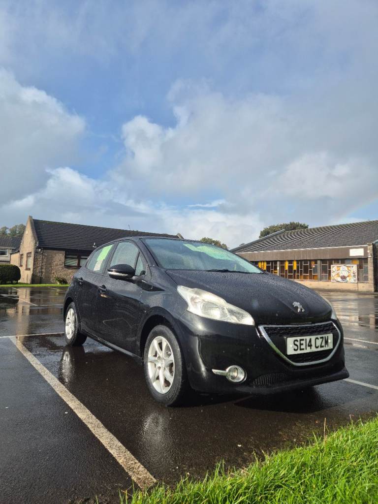 Peugeot, 208, Hatchback, 2014, Manual, 1398 (cc), 5 doors