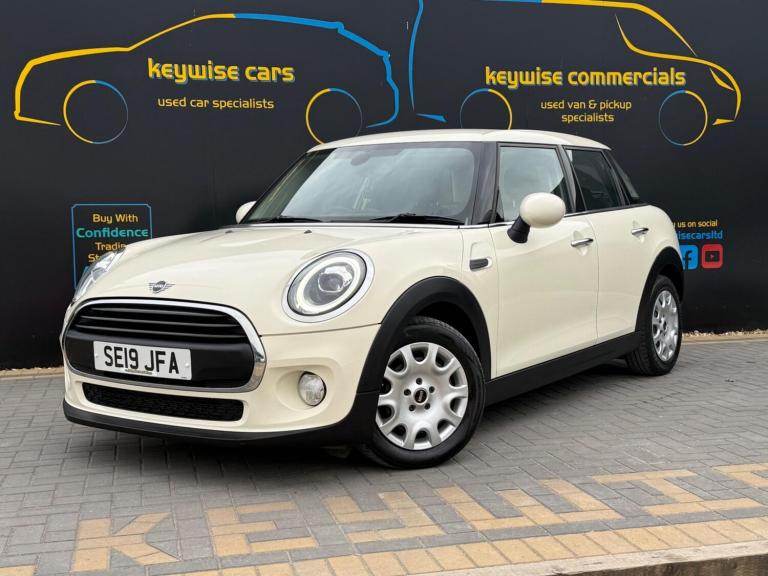 2019 MINI Hatch 1.5 One Classic II 5dr HATCHBACK PETROL Manual