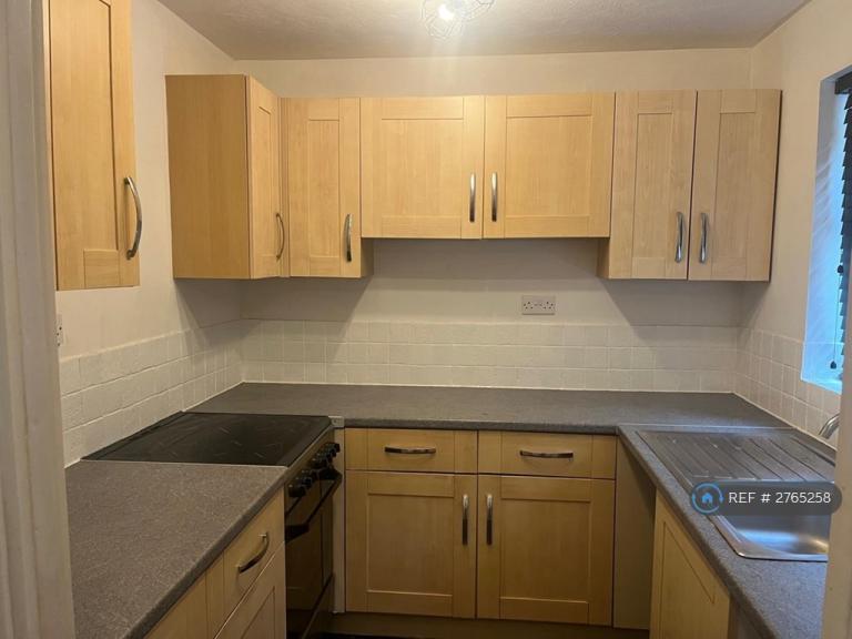 2 bedroom house in Somerville, Peterborough, PE4 (2 bed) (#2765258)