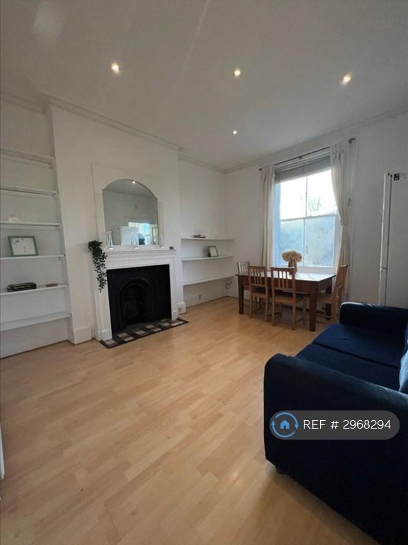 1 bedroom flat in Crouch Hill, Crouch Hill, North London, N8 (1 bed) (#2968294)