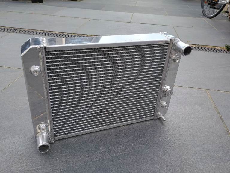 Aluminium radiator 