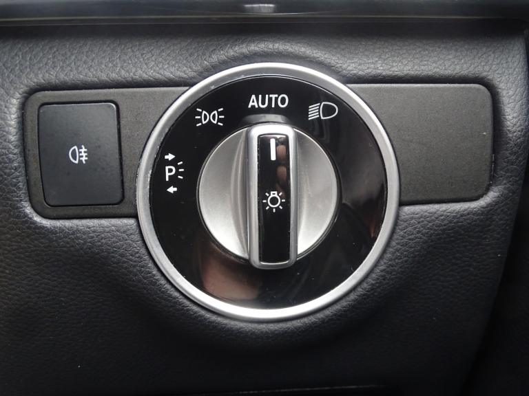 MERCEDES-BENZ CLS 2.1 CLS250 CDI AMG Sport Black Auto Diesel 2013