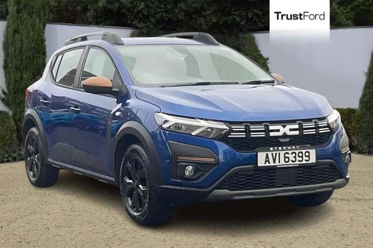 2024 Dacia Sandero Stepway 1.0 TCe EXTREME Hatchback 5dr Petrol CVT**REAR CAMERA - HEATED SEATS -...