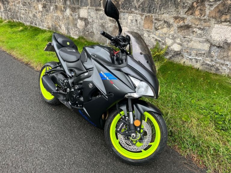 Suzuki GSX 1000 S