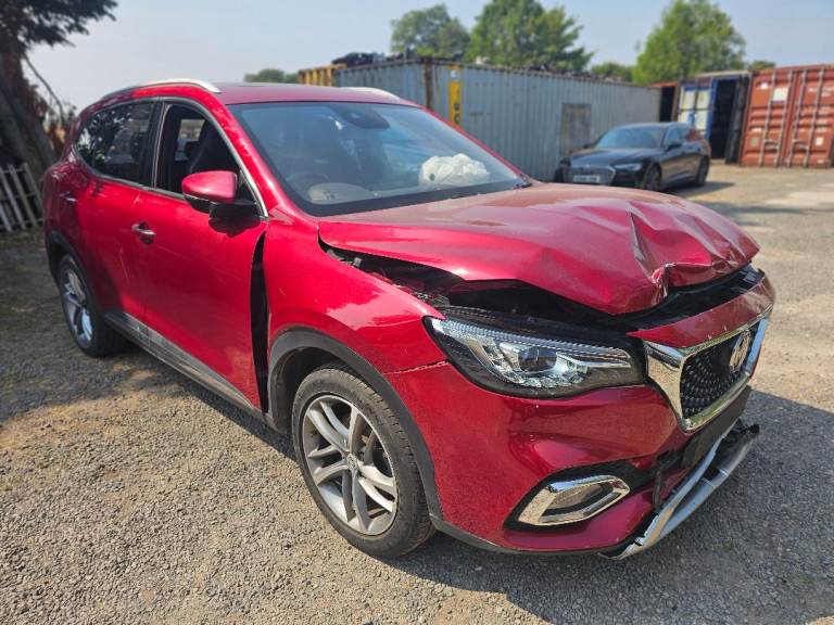 BREAKING MG HS AS23 EXCLUSIVE 1.5 T-GDI 6 SPEED MANUAL SUV FOR PARTS ONLY 2021