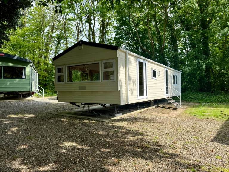 🔥 CHEAP Static Caravan Cornwall 🎉 FREE Pitch Fees 🎉 The Perfect Starter Holiday Home 🏡