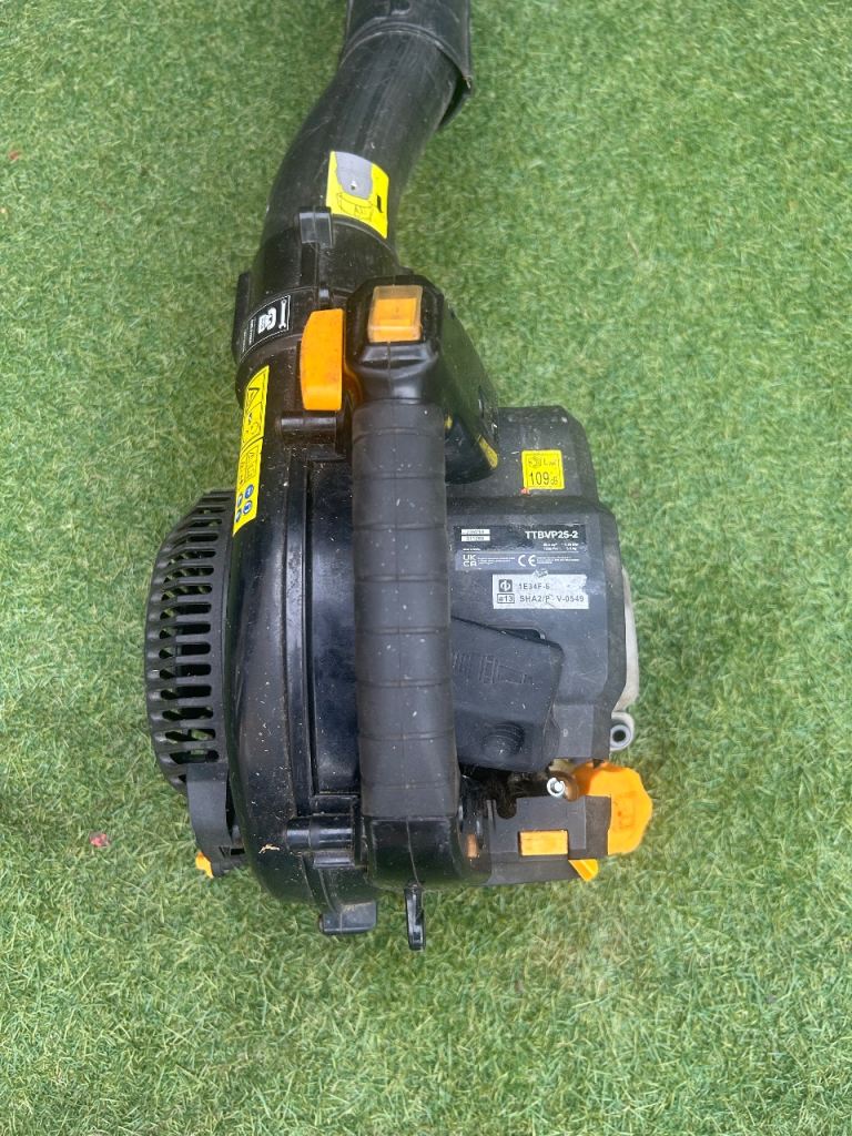 Titan leaf blower 