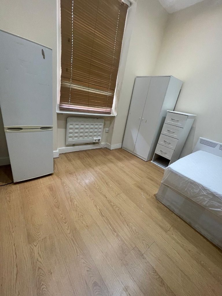 WHITECHAPEL✅STUNNING DOUBLE ROOMS IN CHEAP PRICES✅ 