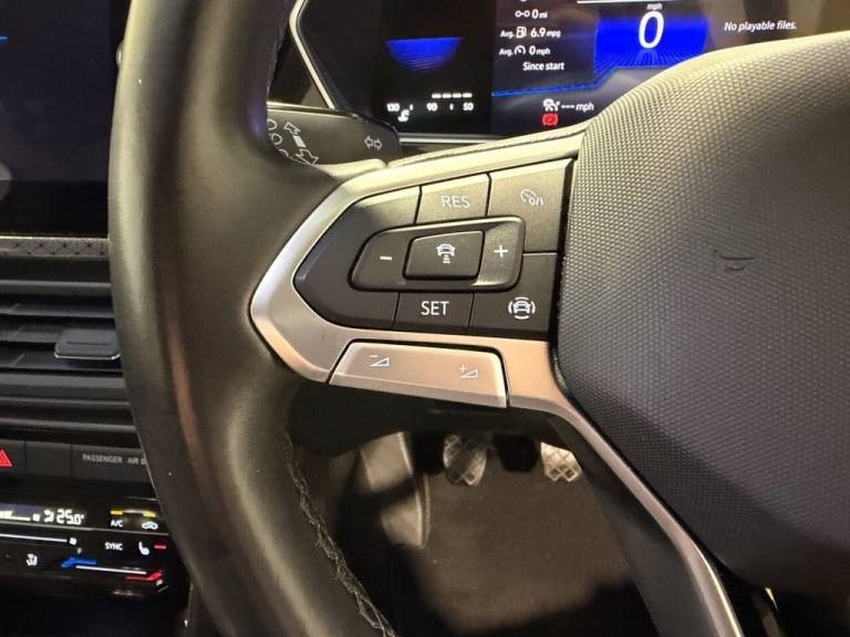 2022 72 VOLKSWAGEN T-CROSS 1.0 TSI SEL SUV 5DR PETROL MANUAL EURO 6 (S/S) (110 P