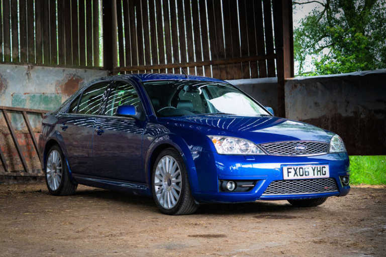 2006 Ford Mondeo 3.0 V6 ST220 5dr HATCHBACK PETROL Manual