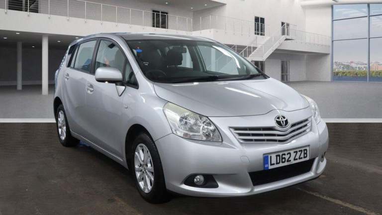  Toyota Verso 1.8 V-Matic TR Multidrive S Euro 5 5dr Petrol Automatic