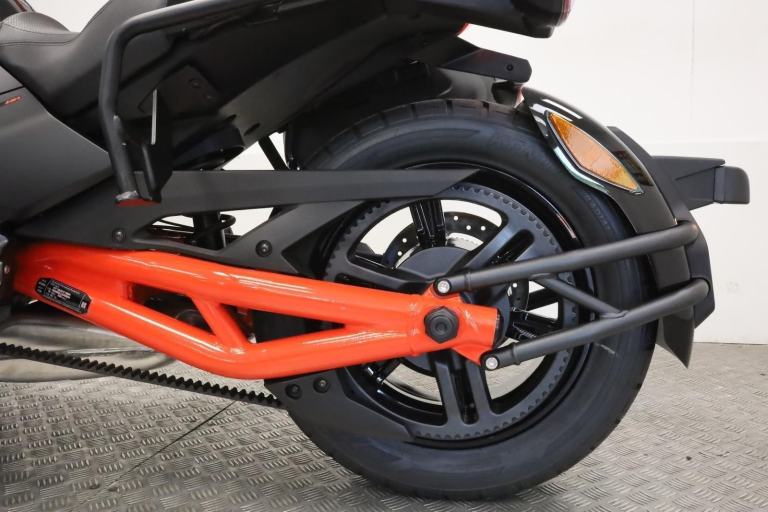 NEW 2025 75 REG CAN-AM SPYDER F3-S SEMI AUTOMATIC TRIKE - GREAT SPEC