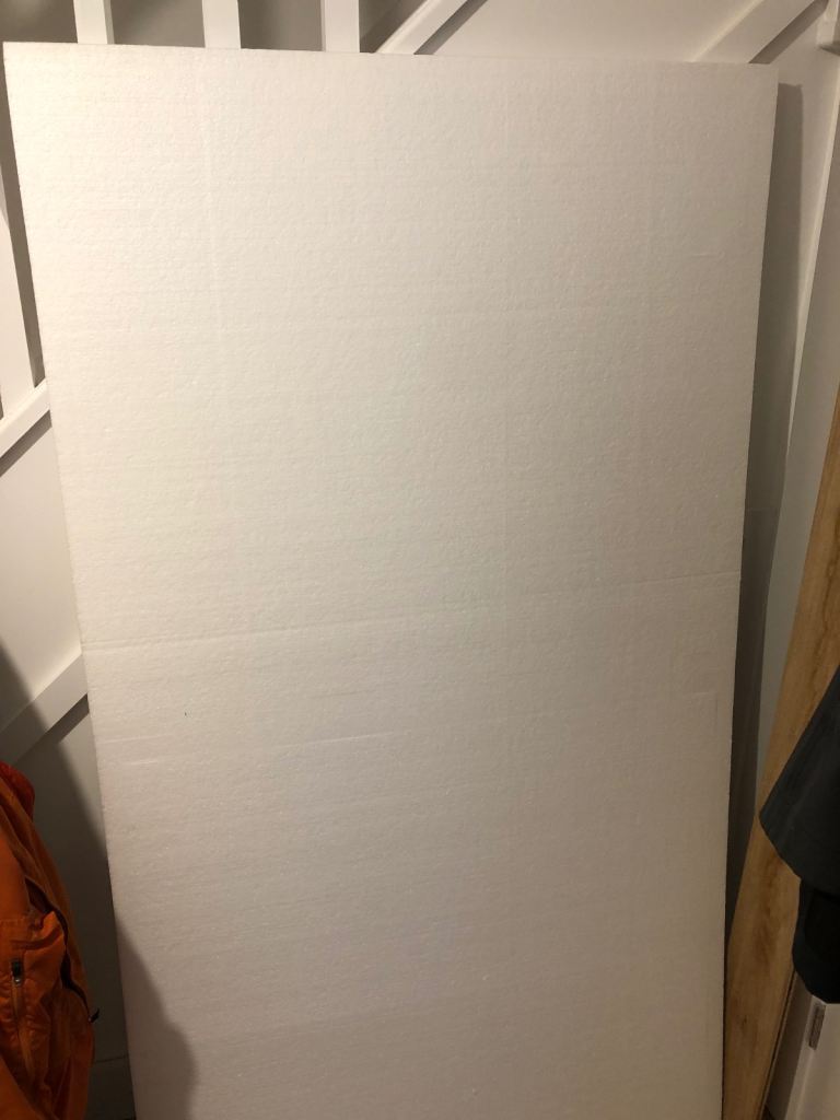 Polystyrene pieces