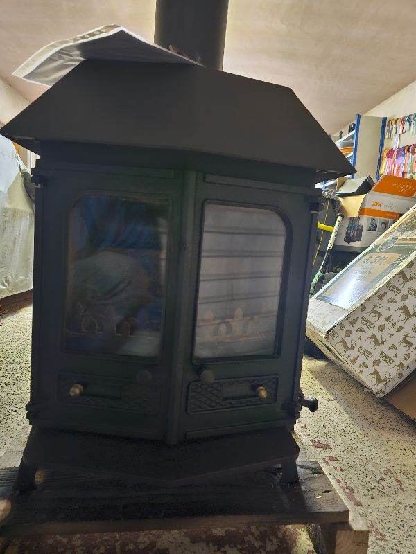image for Charnwood Country 8 Stove for sale