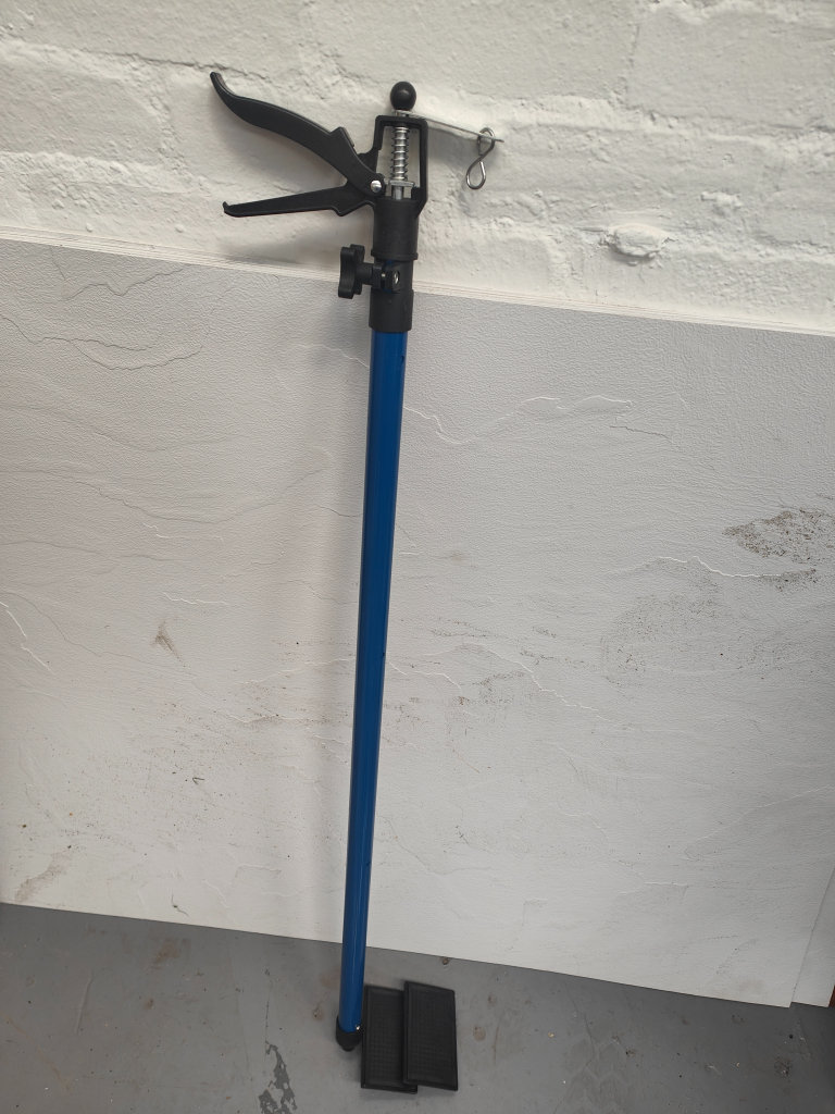 1x support prop 115-290Mcm extendable, Up to 40Kg Load Capacity